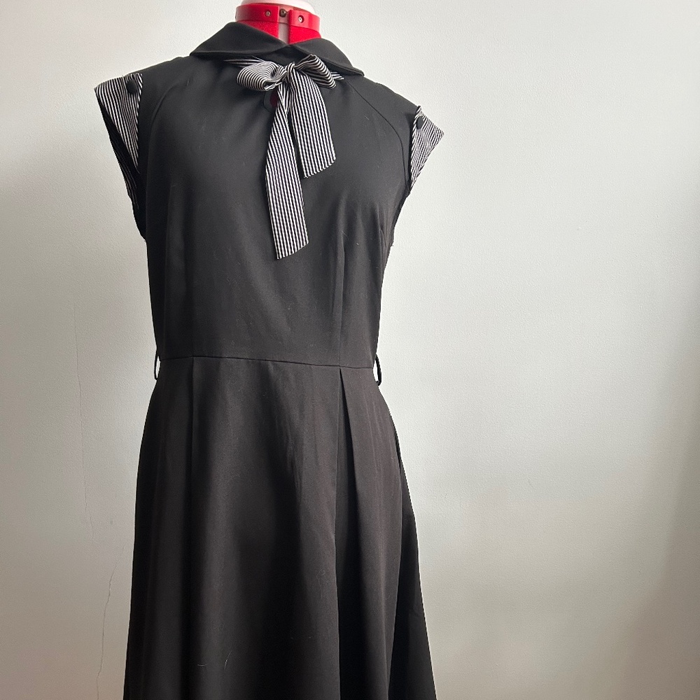 Voodoo Vixen little black dress with bow size L (8)